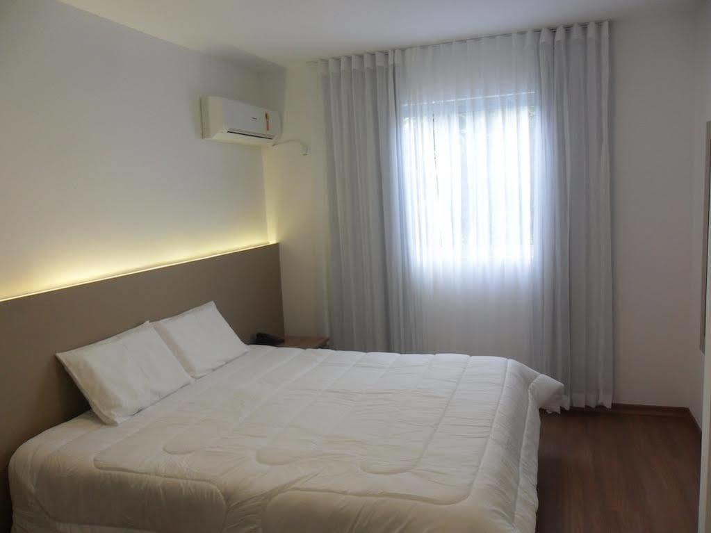 Lord Hotel Aeroporto Confins Vespasiano Exterior foto